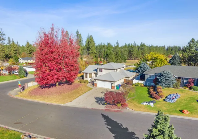 Photo 2 of Single family home for sale at 15024 N Mckinnon Ct, Mead, WA 99021 | MLS# 202625948 | Listing updated on 2026-10-20