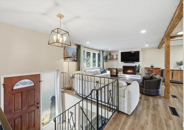 Photo 3 of Single family home for sale at 2717 E 38th Avenue, Spokane, WA 99223 | MLS# 202625951 | Listing updated on 2026-10-20
