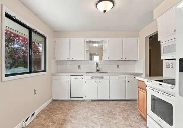 Photo 3 of Single family home for sale at 7314 N Excell Dr, Spokane, WA 99208 | MLS# 202625952 | Listing updated on 2026-10-26