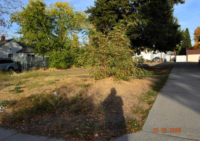 Photo 2 of Land for sale at 4708 N Maple St, Spokane, WA 99205 | MLS# 202625968 | Listing updated on 2026-10-26