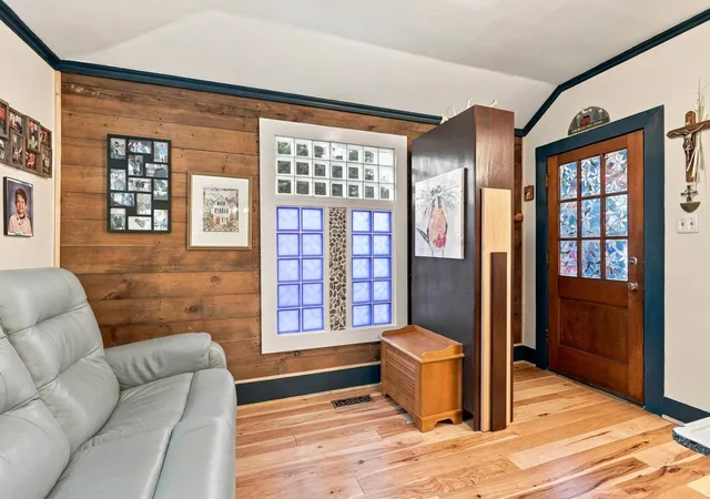 Photo 3 of Single family home for sale at 511 Hunter St, Mullan, ID 83846 | MLS# 202625969 | Listing updated on 2026-10-27