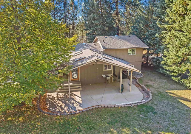 Photo 3 of Single family home for sale at 104 N Washington St, Deer Park, WA 99006 | MLS# 202625973 | Listing updated on 2026-10-20