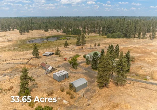 Photo 2 of Single family home for sale at 29105 S Cheney Plz Rd, Cheney, WA 99004 | MLS# 202625983 | Listing updated on 2026-10-26