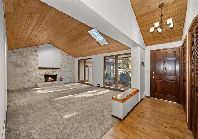 Photo 3 of Single family home for sale at 12020 N Vistawood Ct, Spokane, WA 99218 | MLS# 202625984 | Listing updated on 2026-10-27