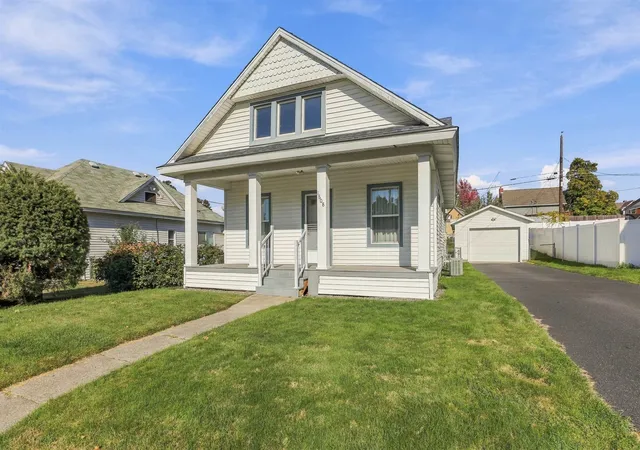 Photo 1 of Single family home for sale at 1808 W Spofford Ave, Spokane, WA 99205 | MLS# 202625986 | Listing updated on 2026-10-21
