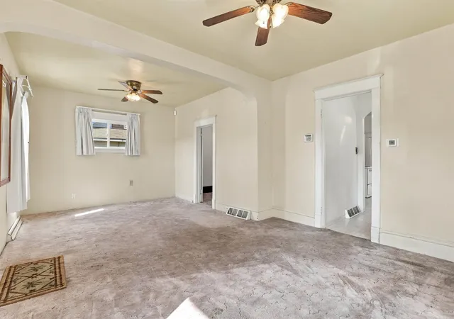 Photo 4 of Single family home for sale at 1808 W Spofford Ave, Spokane, WA 99205 | MLS# 202625986 | Listing updated on 2026-10-21