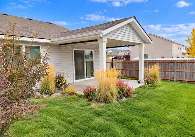 Photo 2 of Single family home for sale at 13001 W 2 Nd Ave, Airway Heights, WA 99001 | MLS# 202625994 | Listing updated on 2026-10-27