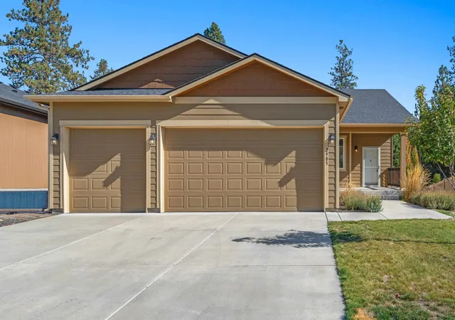 Photo 1 of Single family home for sale at 2905 S Custer Ln, Spokane, WA 99223 | MLS# 202625995 | Listing updated on 2026-10-22