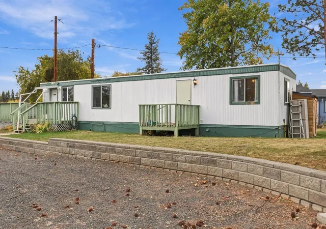 Photo 3 of Manufactured home for sale at 33816 Aztec Ln, Cheney, WA 99004 | MLS# 202626001 | Listing updated on 2026-10-21