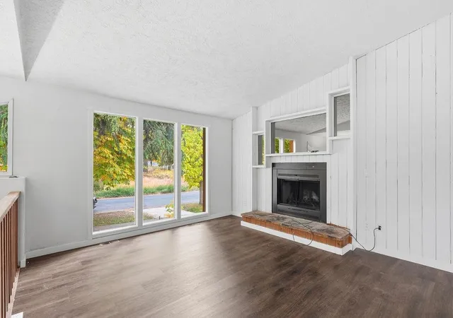 Photo 4 of Single family home for sale at 322 W 20th Avenue, Spokane, WA 99203 | MLS# 202626002 | Listing updated on 2026-10-21