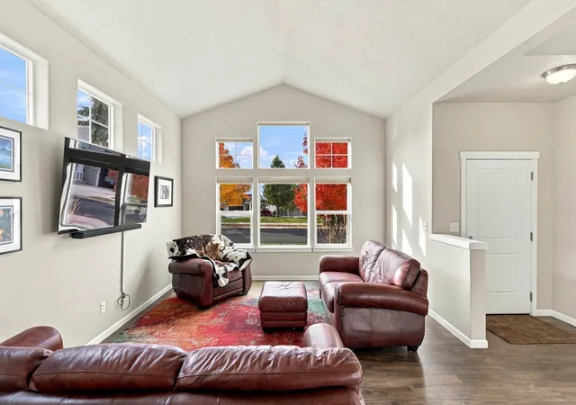 Photo 3 of Single family home for sale at 9206 N Rosebury Ln, Spokane, WA 99208 | MLS# 202626028 | Listing updated on 2026-10-21