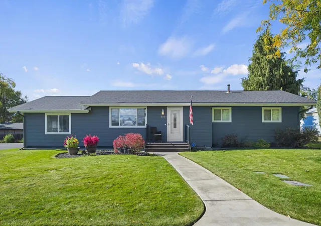Photo 1 of Single family home for sale at 4705 N Mayhew Rd, Spokane Valley, WA 99216 | MLS# 202626038 | Listing updated on 2026-10-22