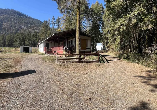 Photo 3 of Manufactured home for sale at 501 A Williams Lake Rd, Colville, WA 99114 | MLS# 202626042 | Listing updated on 2026-10-22