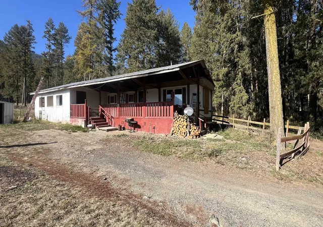 Photo 3 of Manufactured home for sale at 501 A Williams Lake Rd, Colville, WA 99114 | MLS# 202626042 | Listing updated on 2026-10-22
