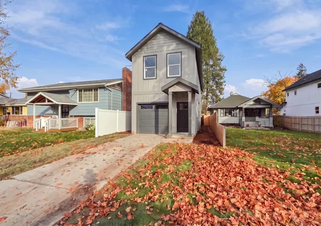 Photo 2 of Single family home for sale at 6108 N Stevens St, Spokane, WA 99205 | MLS# 202626055 | Listing updated on 2026-10-22