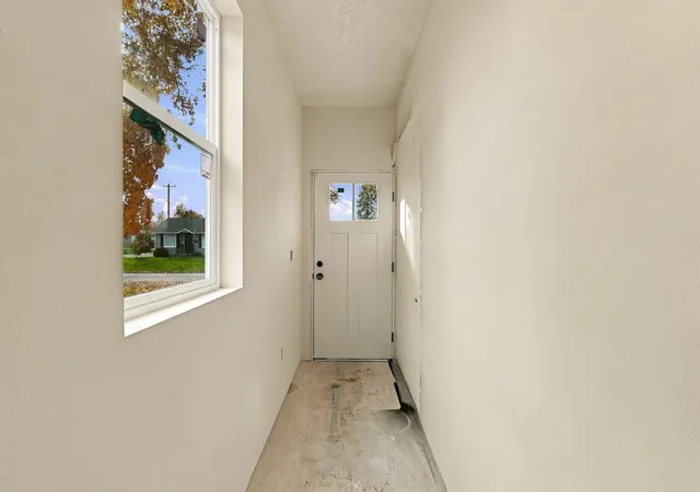 Photo 3 of Single family home for sale at 6108 N Stevens St, Spokane, WA 99205 | MLS# 202626055 | Listing updated on 2026-10-22