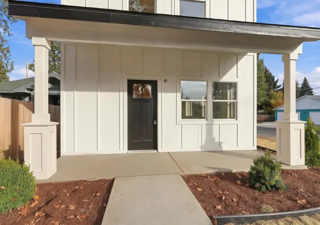 Photo 3 of Single family home for sale at 6100 N Stevens St, Spokane, WA 99205 | MLS# 202626056 | Listing updated on 2026-10-22