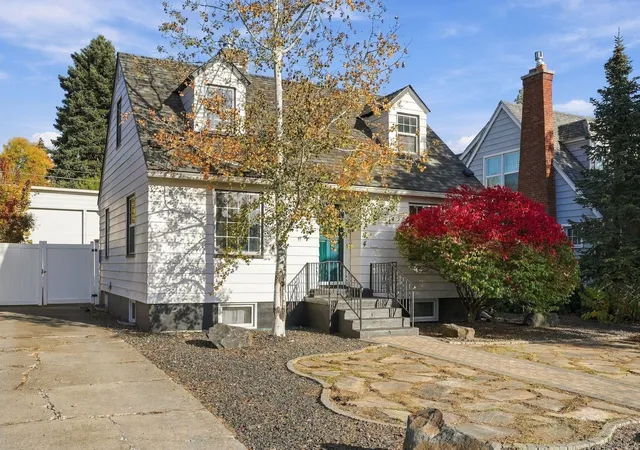 Photo 2 of Single family home for sale at 3114 N Sheridan Ct, Spokane, WA 99205 | MLS# 202626062 | Listing updated on 2026-10-22