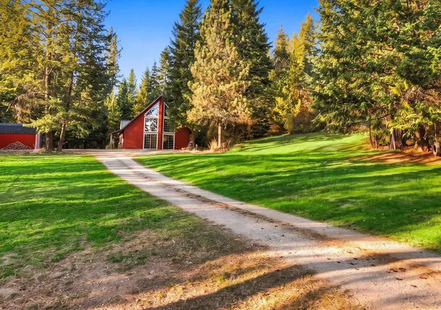 Photo 2 of Single family home for sale at 4383a Gardenspot Rd, Clayton, WA 99110 | MLS# 202626066 | Listing updated on 2026-10-23