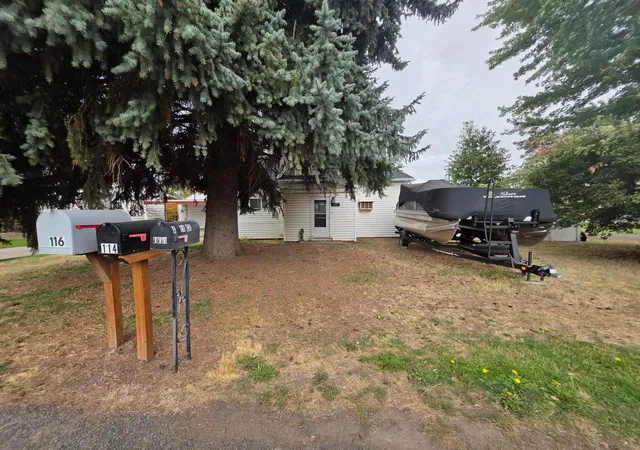 Photo 1 of Single family home for sale at 117 E State St, Saint John, WA 99171 | MLS# 202626067 | Listing updated on 2026-10-22