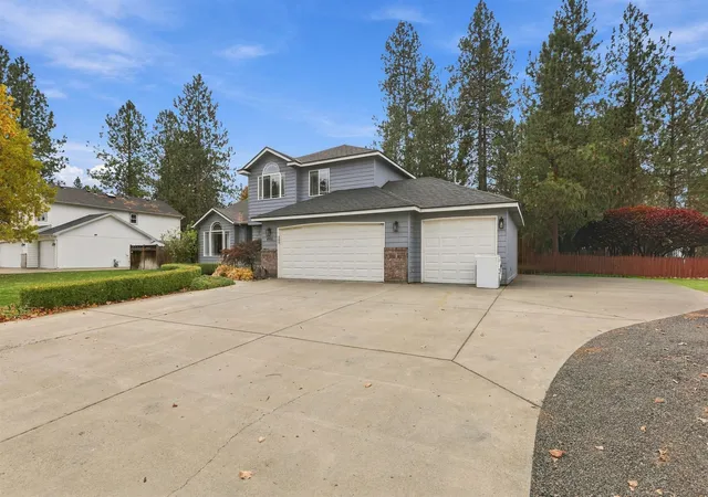 Photo 3 of Single family home for sale at 4322 E Woodglen Rd, Mead, WA 99021 | MLS# 202626085 | Listing updated on 2026-10-22