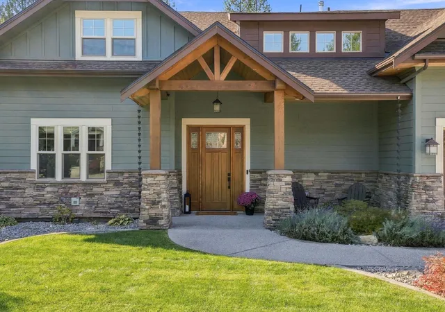 Photo 3 of Single family home for sale at 12011 N Osprey Ln, Spokane, WA 99218 | MLS# 202626102 | Listing updated on 2026-10-22