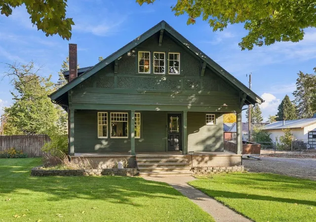 Single family home for sale at 2618 N Dick Rd, Spokane Valley, WA 99212 | MLS# 202626105