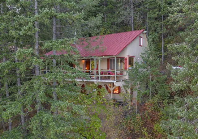 Photo 1 of Single family home for sale at 3994 Cedar Bay Rd, Loon Lake, WA 99148 | MLS# 202626111 | Listing updated on 2026-10-23