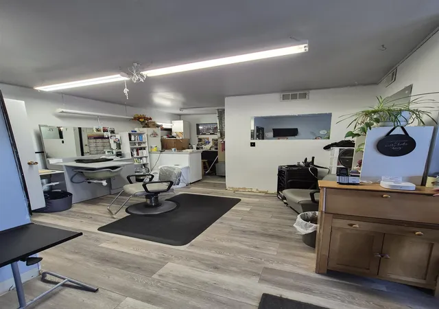 Photo 3 of Single family home for sale at 10117 S Electric St, Four Lakes, WA 99014 | MLS# 202626113 | Listing updated on 2026-10-29