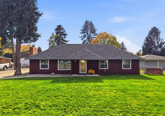 Photo 1 of Single family home for sale at 12916 E Desmet Ave, Spokane Valley, WA 99216 | MLS# 202626117 | Listing updated on 2026-10-22