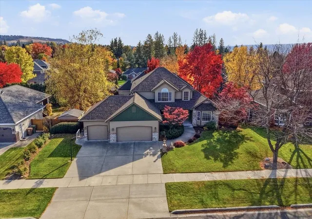 Photo 3 of Single family home for sale at 6313 W Skagit Ave, Spokane, WA 99208 | MLS# 202626120 | Listing updated on 2026-10-23
