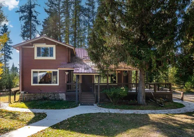 Single family home for sale at 44 Weber Rd, Newport, WA 99156 | MLS# 202626135