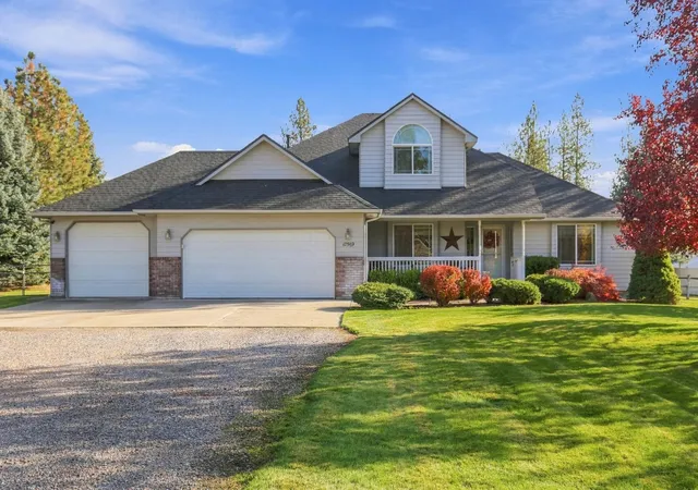 Single family home for sale at 17569 N Sunnyvale Dr, Nine Mile Falls, WA 99026 | MLS# 202626137