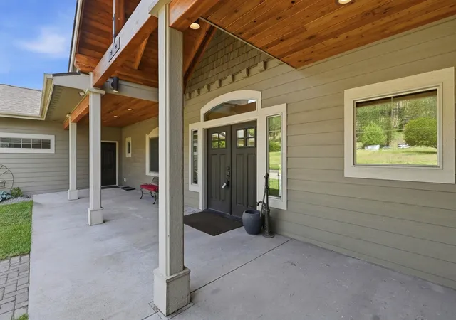 Photo 3 of Single family home for sale at 10638 Hangman Valley Rd, Spokane, WA 99224 | MLS# 202626145 | Listing updated on 2026-10-23