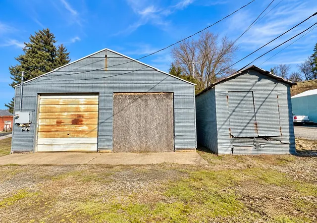 Photo 4 of Single family home for sale at 501 S Whitman St, Rosalia, WA 99170 | MLS# 202626147 | Listing updated on 2026-10-23