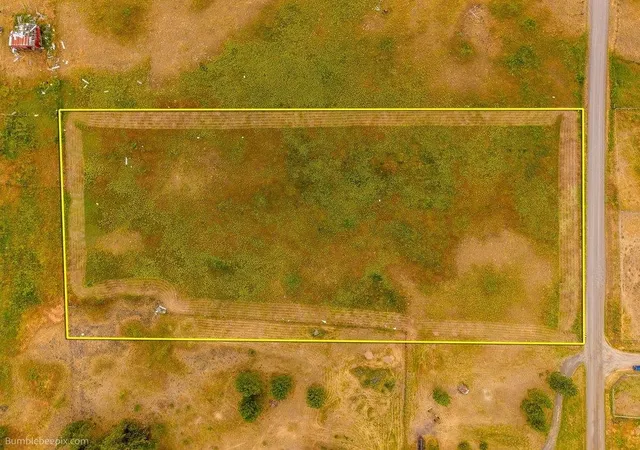 Photo 2 of Land for sale at Nna W Lincoln Rd, Spokane, WA 99224 | MLS# 202626151 | Listing updated on 2026-10-24