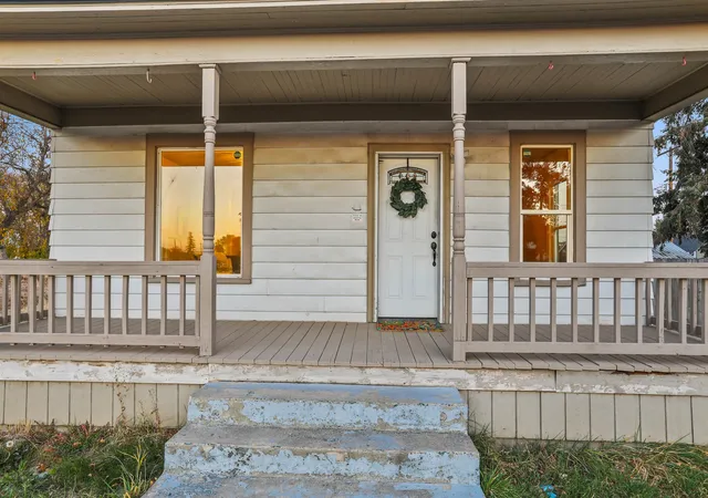 Photo 3 of Single family home for sale at 323 S Fiske St, Spokane, WA 99202 | MLS# 202626156 | Listing updated on 2026-10-24