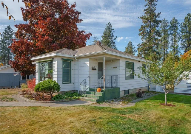Photo 2 of Single family home for sale at 3006 W Monticello Pl, Spokane, WA 99205 | MLS# 202626175 | Listing updated on 2026-10-24
