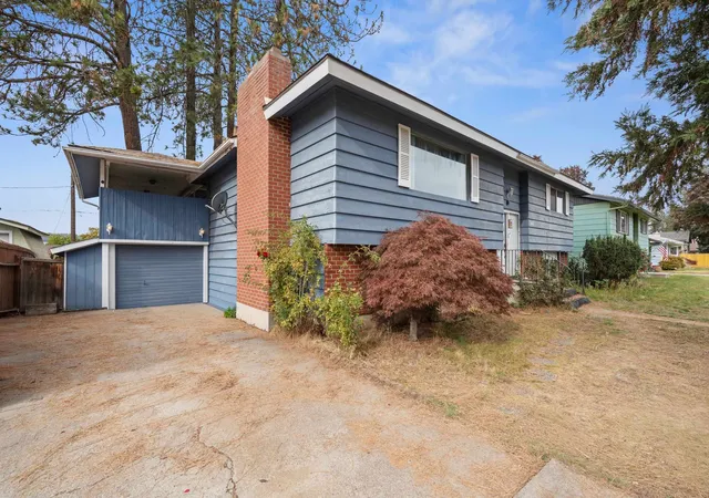 Photo 1 of Single family home for sale at 6611 N Windsor St, Spokane, WA 99208 | MLS# 202626177 | Listing updated on 2026-10-24