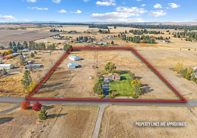 Photo 2 of Single family home for sale at 908 S Fairchild St, Medical Lake, WA 99022 | MLS# 202626187 | Listing updated on 2026-10-24