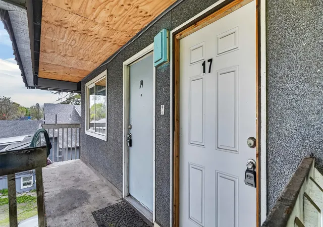 Photo 3 of Multi family home for sale at 1717 E Mission Ave, Spokane, WA 99202 | MLS# 202626195 | Listing updated on 2026-10-24