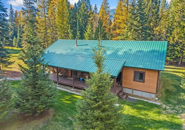 Photo 4 of Single family home for sale at 74 Rocker Box Ln, Metaline Falls, WA 99153 | MLS# 202626200 | Listing updated on 2026-10-24