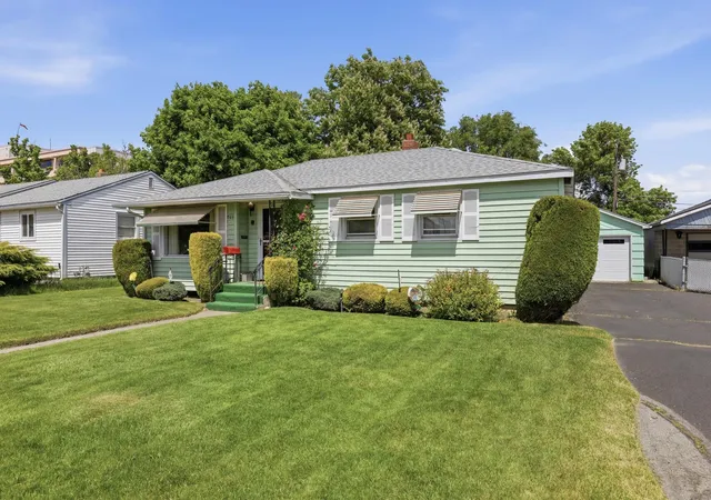 Photo 2 of Single family home for sale at 309 E Nebraska Ave, Spokane, WA 99208 | MLS# 202626208 | Listing updated on 2026-10-24