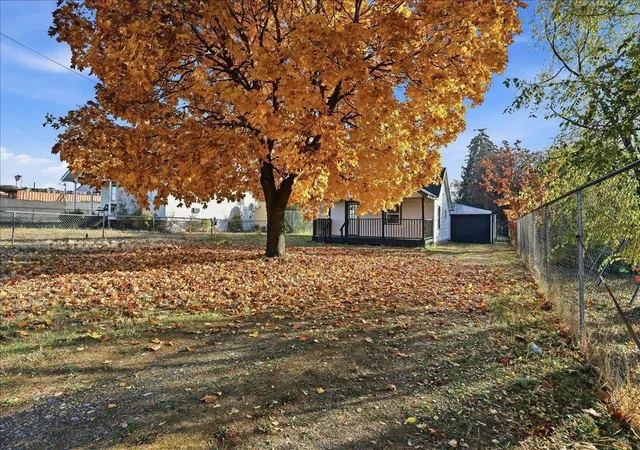 Photo 3 of Single family home for sale at 2818 N Martin St, Spokane, WA 99207 | MLS# 202626216 | Listing updated on 2026-10-25