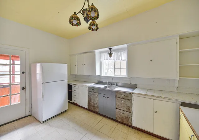 Photo 3 of Single family home for sale at 204 S Crosby St, Tekoa, WA 99033 | MLS# 202626219 | Listing updated on 2026-10-25