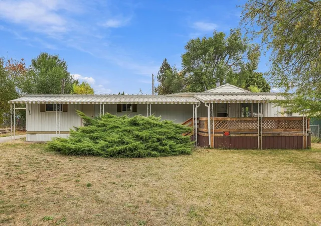 Photo 1 of Manufactured home for sale at 19016 E Bloom Cir, Spokane Valley, WA 99016 | MLS# 202626225 | Listing updated on 2026-10-25