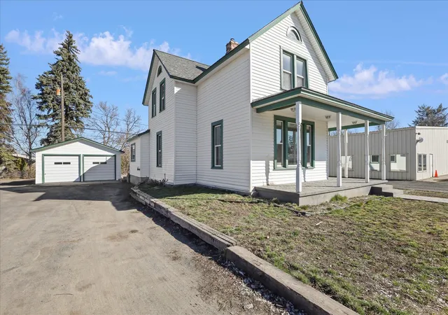 Photo 2 of Single family home for sale at 1018 Morgan St, Davenport, WA 99122 | MLS# 202626229 | Listing updated on 2026-10-26