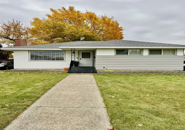 Single family home for sale at 1825 E Longfellow Ave, Spokane, WA 99207 | MLS# 202626272