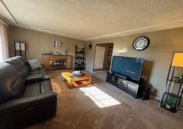 Photo 1 of Single family home for sale at 1825 E Longfellow Ave, Spokane, WA 99207 | MLS# 202626272 | Listing updated on 2026-10-27