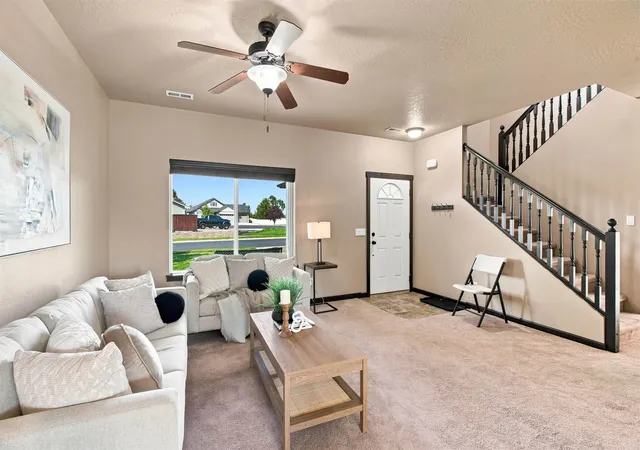 Photo 4 of Single family home for sale at 3821 W Dawn Ave, Spokane, WA 99208 | MLS# 202626286 | Listing updated on 2026-10-28